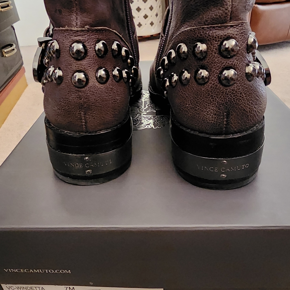 VINCE CAMUTO BOOT